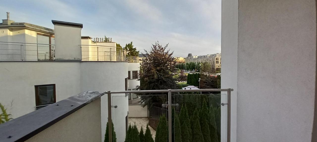 Apartament Wilanow - Sarmacka 1B 华沙 外观 照片